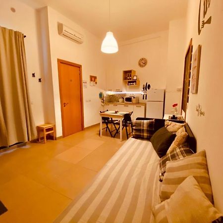 Bed&Go -Valigia Hotel Lecce Kültér fotó