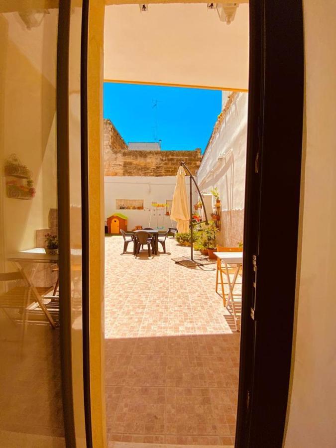 Bed&Go -Valigia Hotel Lecce Kültér fotó